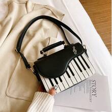 Mini bolso cuadrado con solapa y diseño de teclas de piano, con notas musicales de guitarra y piano, bolso de mano creativo de piel sintética, bandolera para mujeres y niñas, bolsos pequeños. - Blanco y Negro - Ver 9