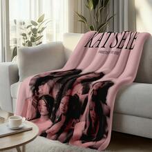 1PC KATSEYE Movie Poster Flannel Throw Blanket 50"X60" (Multiple Sizes) - Pink Filter Group Portrait & Directed By HYBE, Tapestry Wall Hanging, Room Decor, Perfect For Sofa, Bed, Office, Movie Poster Gift - 多色 1 - 查看 4