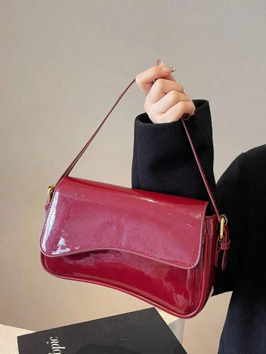 Glossy Patent Leather Baguette Bag For Women, Curved Flap Underarm Shoulder Purse, Elegant Daily Evening Handbag - 紅色 - 查看 1