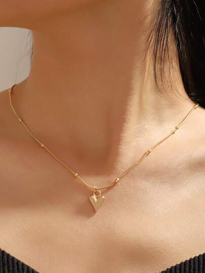 1pc Vintage Minimalist Heart Pendant Necklace, Romantic French Style Dainty Heart Charm Necklace, Gift For Valentine's Day, Wedding Accessory