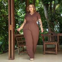 Plus Size Long Jumpsuit: Comfort And Elegance, Short Sleeves, Fitted Waist, Elasticated Waist, Wrap Neckline, V-Neck, Modern, Versatile For Day And Night, Elegant For Parties Or Events - Lia Rosa - 鏽棕色 - 查看 1