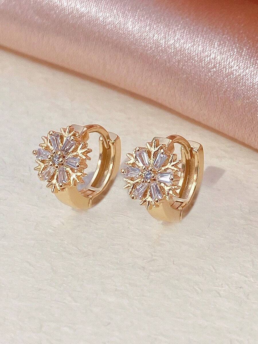 1 Pair Lightweight Fashionable Snowflake Zirconia Inlaid Earrings, Niche Design High-End Jewelry, Suitable For Daily Wear - Earrings - View 1