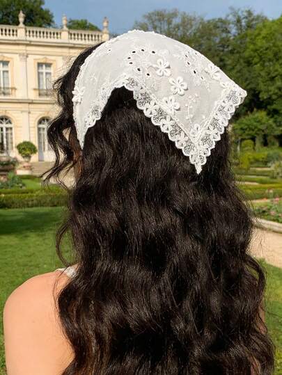 1pc Delicate & Versatile White Lace Floral Bandana With Tie