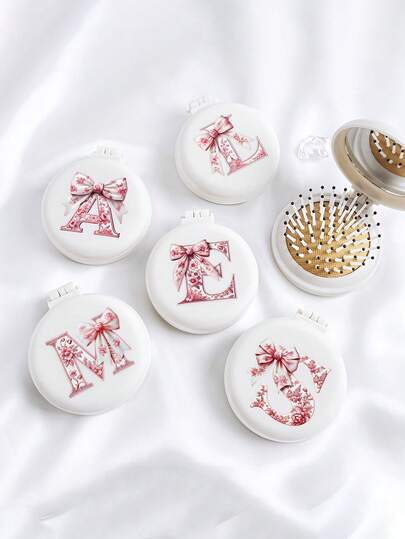 Pink Bow 26 Letter Round Folding Comb With Mirror, Portable Compact 2-In-1 Makeup Mirror Comb, Mini Foldable Air Cushion Massage Comb For Women ,Girls, Mom, Suitable For Wedding, Travel, Camping, Office, Business Trips, Sports, Outdoor, Performances, Brush Hair, Multi-Function, Back To School, Mother's Day Gift, Travel Essuential, Easter Gifts, Accessaries Women, Beach Essentials