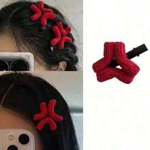 1 Pc Cute Plush Angry Expression Hair Clips - Women's Funny Cartoon Duck Bill Clips, Solid Color Minimalist Winter Claw Clips, Creative Knitted Side Hair Accessories - 彩色 - 查看 1