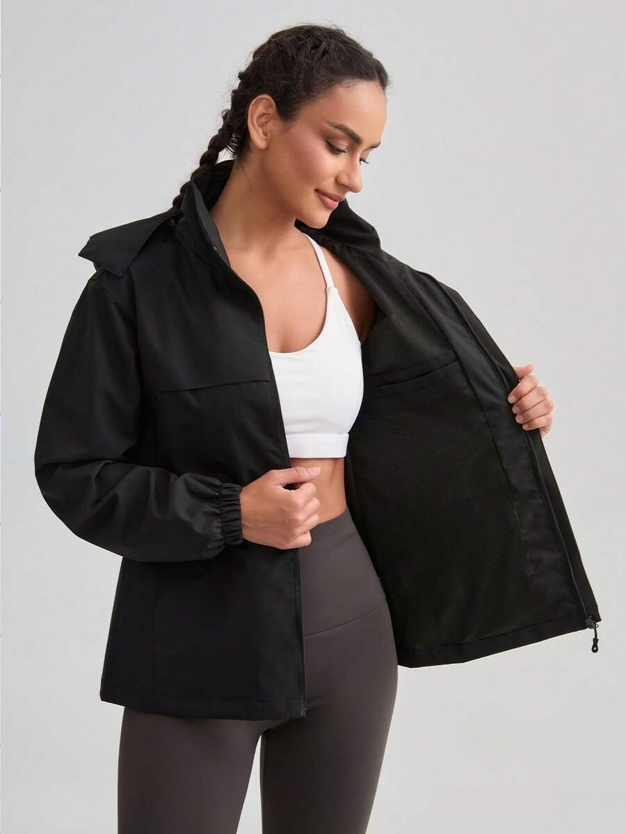 1 buah Jaket Windbreaker Colorblock, Mantel Olahraga Luar Ruangan Ringan Tahan Air Berkerudung untuk Wanita Musim Semi/Musim Gugur Warna Hitam