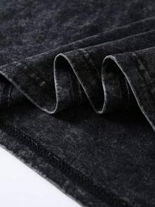 Men Ghost Graphic Print Washed TShirt HighQuality Printed Cotton Retro Fashion Brand TShirt, Men's Spooky Season TShirt, Men's Summer TShirt, Holiday Gift, Perfect Gift Crafted From Breathable 100% Cotton, Perfect For Infusing Nostalgic, Fun Vibes Into Outfits During Casual Gatherings, Music Events, Or Daily Wear, Men's Round Neck Printed Short Sleeve Casual Everyday TShirt, They Are Excellent Gifts For Friends And Family, 100% Cotton TShirts Feature, A Youthful And Fashionable Design, Graphic Tees Men, Graphic Tees Women, Cachorro Feliz, Back To School - 黑色 - 查看 3