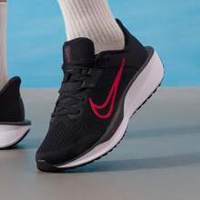 Nike 男士 QUEST 6 低帮轻便休闲运动鞋，减震透气网面跑步鞋 FD6033-011 - 黑色 - 查看 8
