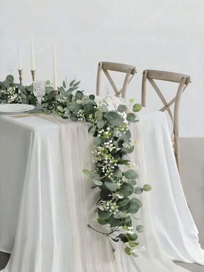 إكليل من أوراق الأوكالبتوس الصناعية مع زهور بيضاء - إكليل كرمة معلق واقعي، نباتات خضراء مناسبة لوسط طاولة الزفاف، حفلة استقبال المولود الجديد، ديكور الحفلات، ترتيبات احتفالية داخلية وخارجية، نبات صناعي دائم ومقاوم للصيانة لجميع المواسم، للمنزل والجدران والغرف والأعراس والحفلات