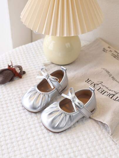 Nuevos zapatos planos sin deslizamiento de suela blanda para niñas, diseño minimalista de zapatos casuales de princesa, zapatos ligeros y cómodos de ocio