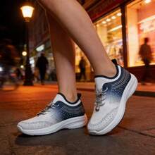 Zapatillas Deportivas con Estampado Degradado y Strass - Diseño Elegante y Cómodo, Ideal para Temporada de Primavera-Verano, Calzado Versátil para Mujeres con Detalles Fashion - Blanco y Negro - Ver 2