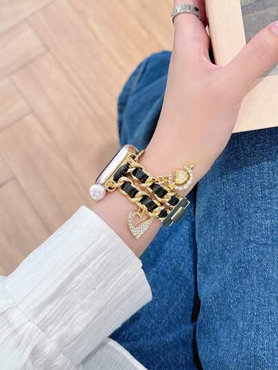 1pc Rose Gold Color Double Chain Leather Metal Bracelet Pendant Charm, Diamond Heart Design, Fashionable Creative Brand Style, Suitable For Apple Watch Ultra3/2/1 Se S11/S10/S9/S8/S7/S6/S5/S4/S3/S2/S1 Series, Young Women Personality, Silver Metal Band 38/40/41/42mm, 44/45/46/49mm, New Year Valentine's Day Gift