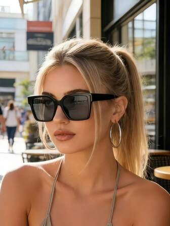 1pc Retro Square Frame Women's Fashion Glasses, Classic Fashion Solid Color Casual PC (Polycarbonate) Fashion Glasses, Versatile For All Seasons