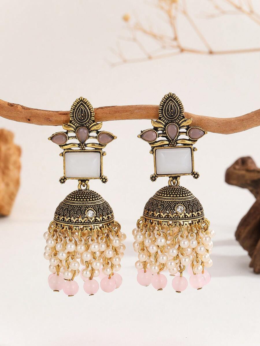 一对传统耳环，优雅的水钻和仿珍珠流苏耳坠，时尚饰品，适合女性和女孩日常、节日、婚礼和派对佩戴/珠宝礼物 - 經典的 - 查看 1