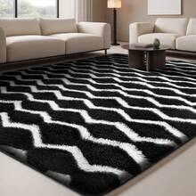 Black and White Wave Pattern