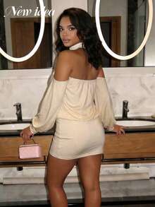 Vestido mini elástico y elegante de mujer en beige, con cuello alto, escote en V profundo, diseño fruncido y hombros descubiertos, estilo ajustado para fiestas, adecuado para la temporada de bodas de primavera/verano y festivales de música - Amarillo - Ver 2