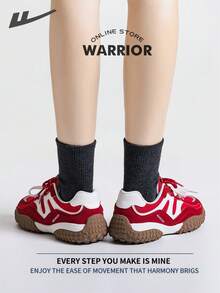 女式 Warrior 健身鞋，春夏舒适百搭，休闲时尚，四季皆宜，耐磨耐穿，适合全天穿着的训练鞋和跑步鞋。 - 紅/白 - 查看 4