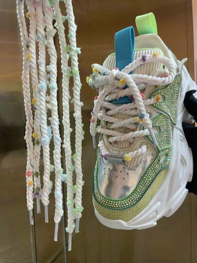 Elegant And Cute, Fairy-Like Ethereal Atmosphere, Floral Accents, Colorful Shoelaces, Versatile Shoe Strings