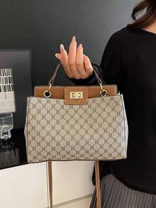 New Autumn/Winter Letter Print Women Handbag, Shoulder Bag, Crossbody Bag With Elegant Vibe - Grey - View 4