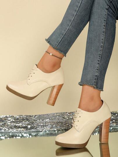 新款休闲时尚高端优雅复古简约精致黑色系带粗跟女式高跟鞋，西部风格PU皮系带派对鞋