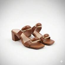 Women's Sandal, Clog Style With Chunky Block Heel, Sizes 34 To 42, Pearl Model With ABS Spik - 駝色 - 查看 2