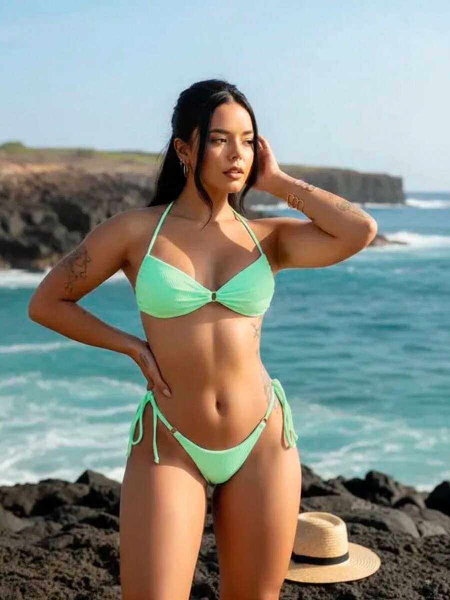 Maré&Cia Lara Bikini Set: Inverted Triangle Top With Thong Bottom With Metal Ring Details - Beachwear - Green Pool - View 1