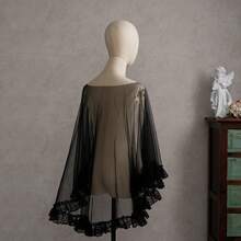 1pc Black Short Bridal Shawl Capelet, Delicate Lace Trim, Elegant Dark Style Shawl, Valentine's Day Party Wedding Bridal Accessory - Multicolor - View 4