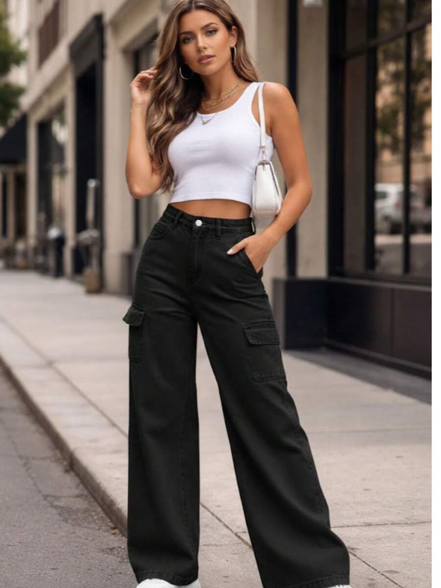Women's Wide-Leg Cargo Jeans - Black - View 1
