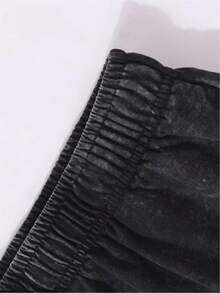 New Summer Men'S Black Shorts With A Washed Look, Featuring A 2D Flat Print In An American Casual Style, Inspired By High Street Retro Motorcycle Aesthetics And A Unique Design Percent Cotton Jorts Summer Outfits Mens Clothes Shorts Summer Clothes Chores De Hombre Vacation Outfits - Black - View 3