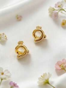 1 Pair Plated Gold Interlocking Circle Shaped "Love Cycle" Unisex Engagement High-End Design Earrings - Gold - View 10