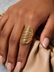1枚18K镀金镂空椭圆形可调节戒指，前卫街头风不锈钢女式首饰，适合日常、通勤、派对和晚宴佩戴 - 橢圓 - 查看 3