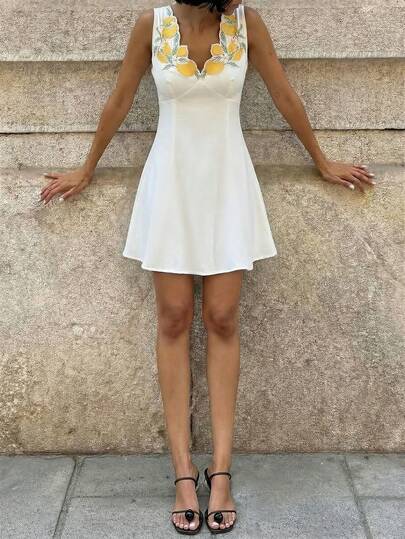 Standard Size Women's V-Neck Lemon Embroidered Mini Dress, Spring/Summer