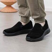 Skechers 男鞋新款運動鞋休閒鞋軟底一腳穿健步鞋 - 黑色 - 查看 4