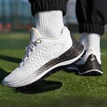Under Armour أحذية رياضية كاجوال للرجال، أحذية جري مريحة وماصة للصدمات - أبيض - مشاهدة 3