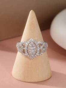 Luxury Inlaid Shiny Cubic Zirconia Elegant Promise Ring, Wedding Engagement Party Gift For Women - Silver - View 2