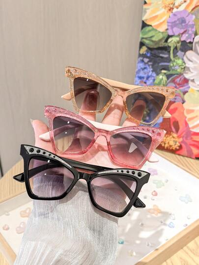 3副儿童时尚眼镜，适合4-8岁女孩，闪亮亮片镜框饰有水钻，可爱猫眼款式，适合海滩、派对和日常佩戴，附眼镜盒