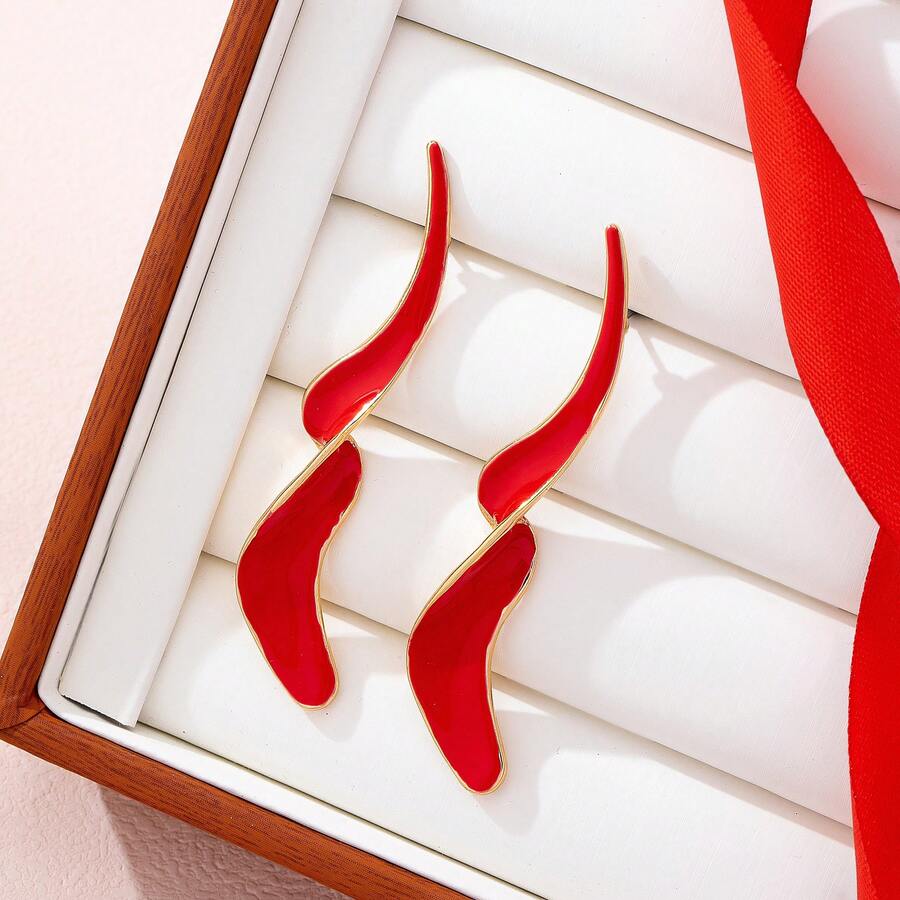 一对时尚欧美风金属红色不对称几何奢华耳环，金属质感，适合派对和宴会佩戴 - 紅色 - 查看 1