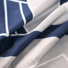 Casaisla Home Collection Set 15 Piezas Coordinado de Habitación Incluye Edredón Reversible, 2 Sábanas, 2 Fundas de Almohada, 2 Forros de Cojines, 4 Cortinas, 1 Alfombrilla Larga y 1 Juego de Baño - Tamaño Matrimonial y King Size - Azul Marino - Ver 8