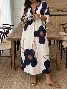 杏色底藏蓝色花卉印花V领长袖宽松连衣裙，休闲度假装，大码，春夏度假优雅风。 - 彩色 - 查看 4