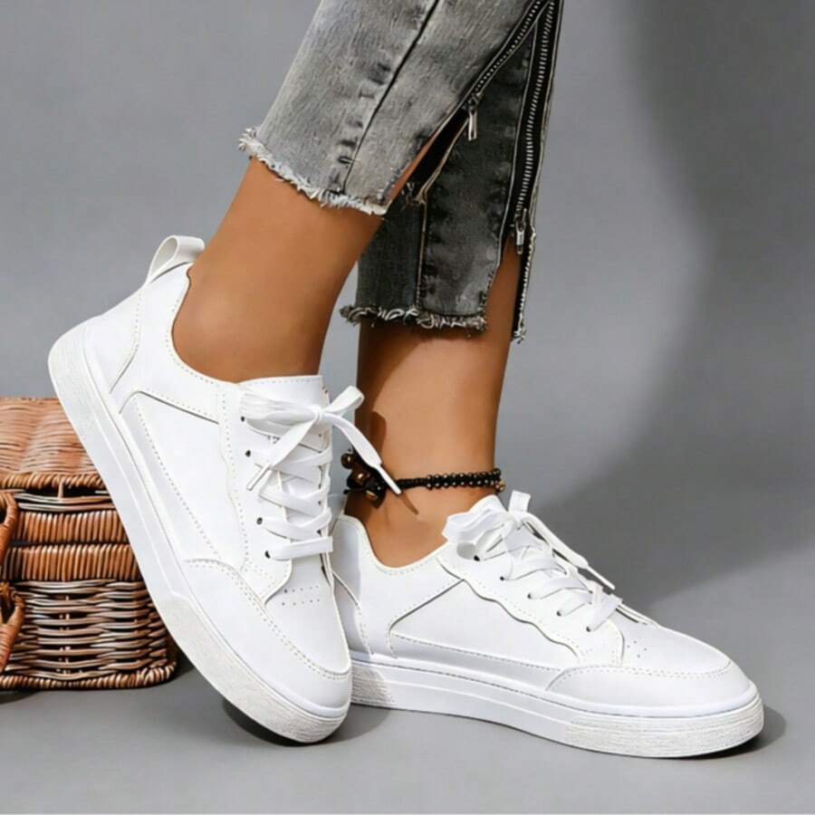 Women's White Classic Versatile Round Toe Slip-On Casual Lace-Up Soft Comfortable Flat Outdoor Sports Casual Sneakers, Simple Shoe Upper, Smooth Lines - 白色 - 查看 1