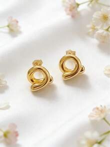 1 Pair Plated Gold Interlocking Circle Shaped "Love Cycle" Unisex Engagement High-End Design Earrings - Gold - View 2