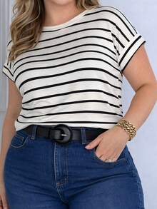 Blusa Feminina Plus Size Listrada Preto e Branco Manga Dobrada Curta Oversized Confortável Moda Casual Urbana  Diário Férias Mulher Frio Inverno - Branco - Visão 4