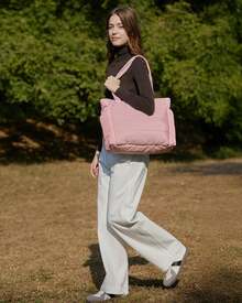 Tote Bag For Women, Lightweight Puffy Tote Bag With Compartments Shoulder Bag Handbag For Travel, Work, Gym | Lightweight, Puffy, Quilted, For Travel, Work. Cute, Purses And Bags For Women – Ideal Back To School Bag For Teen Girls, College Students. Matching Fall Outfits, Perfect Valentine's Day Gift, School Bookbag & College Essentials, Pink - 粉色 - 查看 7