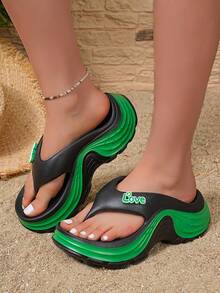 1 Pair Women's Comfortable Thick-Sole Lightweight Flip-Flops, Cushioned Casual Sandals - Black - View 1