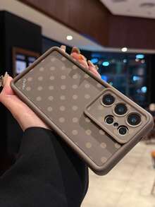 1个棕色波点图案手机壳，防震硅胶全包覆，奢华品牌风格加厚手机壳，适用于安卓Galaxy A55/A15/S21、S22、S23 FE、S24 Plus、S25 Ultra、SMART 8 Pro、荣耀、一加等机型，国际版，非国内版 - 棕色 - 查看 2