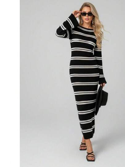 Sowohl klassisches als auch kühnes gestreiftes Strickkleid mit tiefem Rückenausschnitt