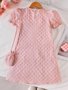 少女菱形格纹连衣裙，泡泡袖，蝴蝶结装饰，搭配同款迷你斜挎包，甜美休闲夏日装扮 - 粉色 - 查看 3
