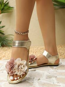 Plus Size New Arrival Dual Flower Sandals, Fashionable & Comfortable Slip-On Slippers For Outdoor & Indoor Casual Wear, Versatile Flat Sandals - Gold - View 3