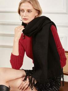 1条女士小号纯色流苏30*180厘米仿羊毛保暖围巾，简约优雅时尚双向披肩围巾，适合秋冬季日常、约会、晚宴、生日等场合。 - 黑色 - 查看 25