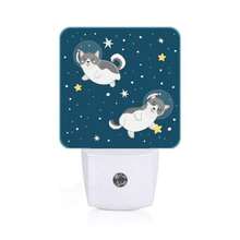 Luz nocturna de cubos color  gris luz nocturna enchufable sensor automático lámpara de noche lámpara de noche para decoración del hogar para guardería s niñas y s - Lindos astronautas Husky en el espacio - Ver 1